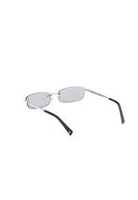 Hopealuoksiset metallikehyksiset aurinkolasit, joissa on harmaat linssit, soikea muoto, mustat muoviset templet, joissa on pieni tähden yksityiskohta sarana lähellä.