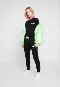 Ellesse FRIVOLA - Jogginghose - black