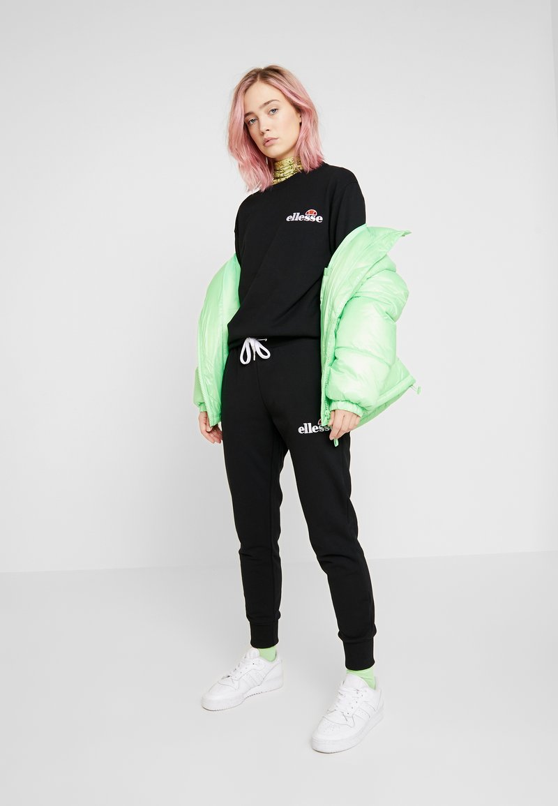 Ellesse Eulalia Pantaloni Da Donna, Nero, Taglia 40, Moda Sportiva E Casual