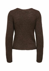 Pull brun tricoté à manches longues, col rond et fini texturé, avec une coupe courte et une coupe légèrement ample.