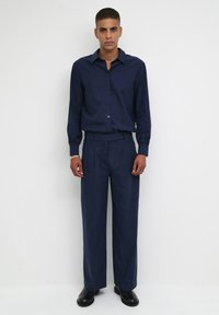 LOUNGE PANT AZUL ADVENTURES