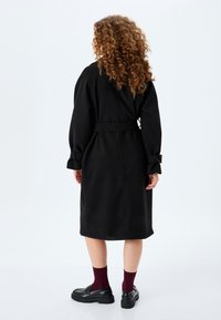 Koton DOUBLE BREASTED - Klassisk frakke - black