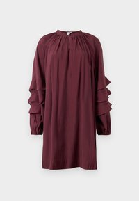 Neselectat, port royale