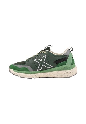 MUNICH, Sneakers basse - caqui