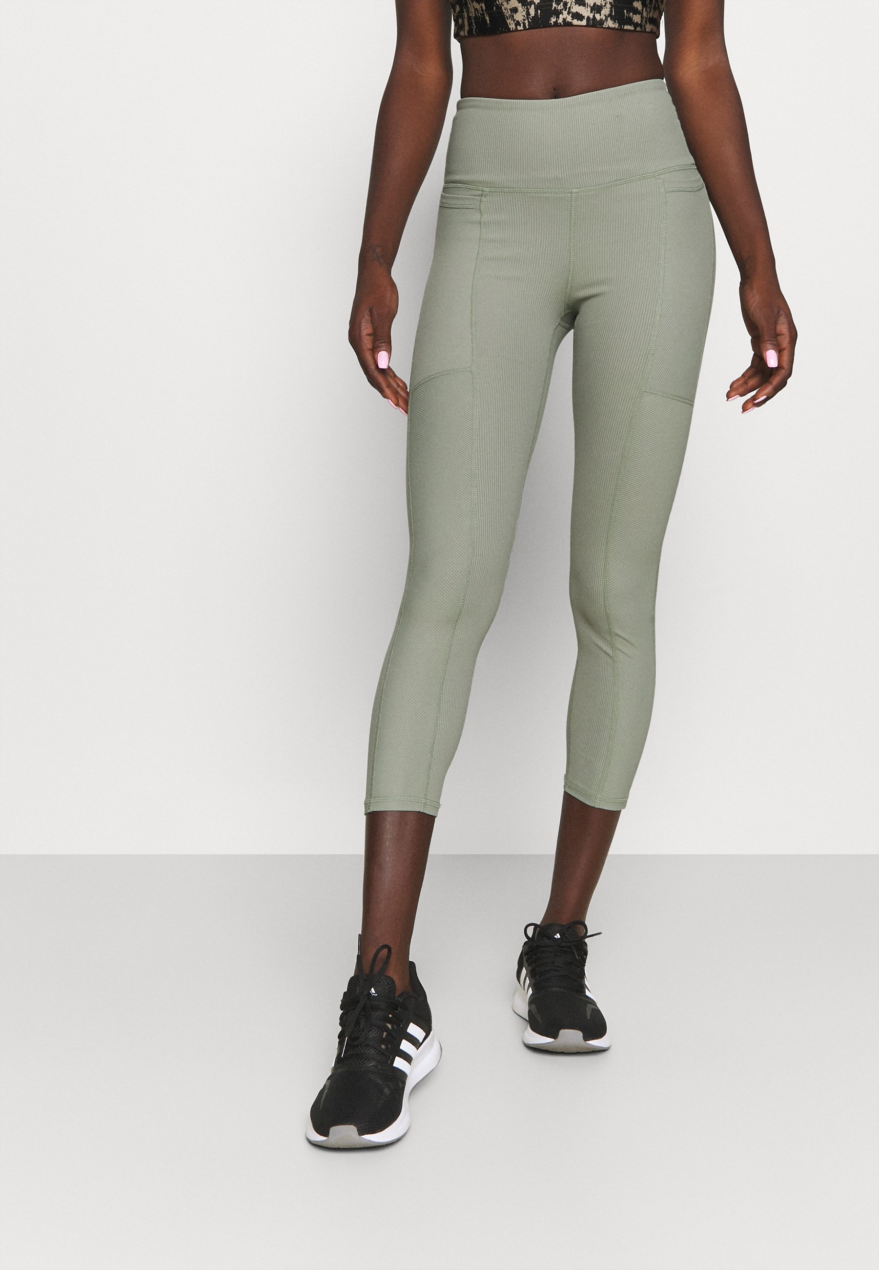 Leggings - basil green 