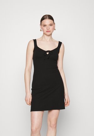 Pieces PCTEGAN STRAP DRESS - Denné šaty - black