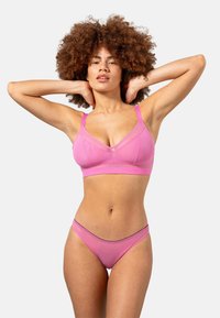 Understatement Kaarituettomat rintaliivit - candy pink