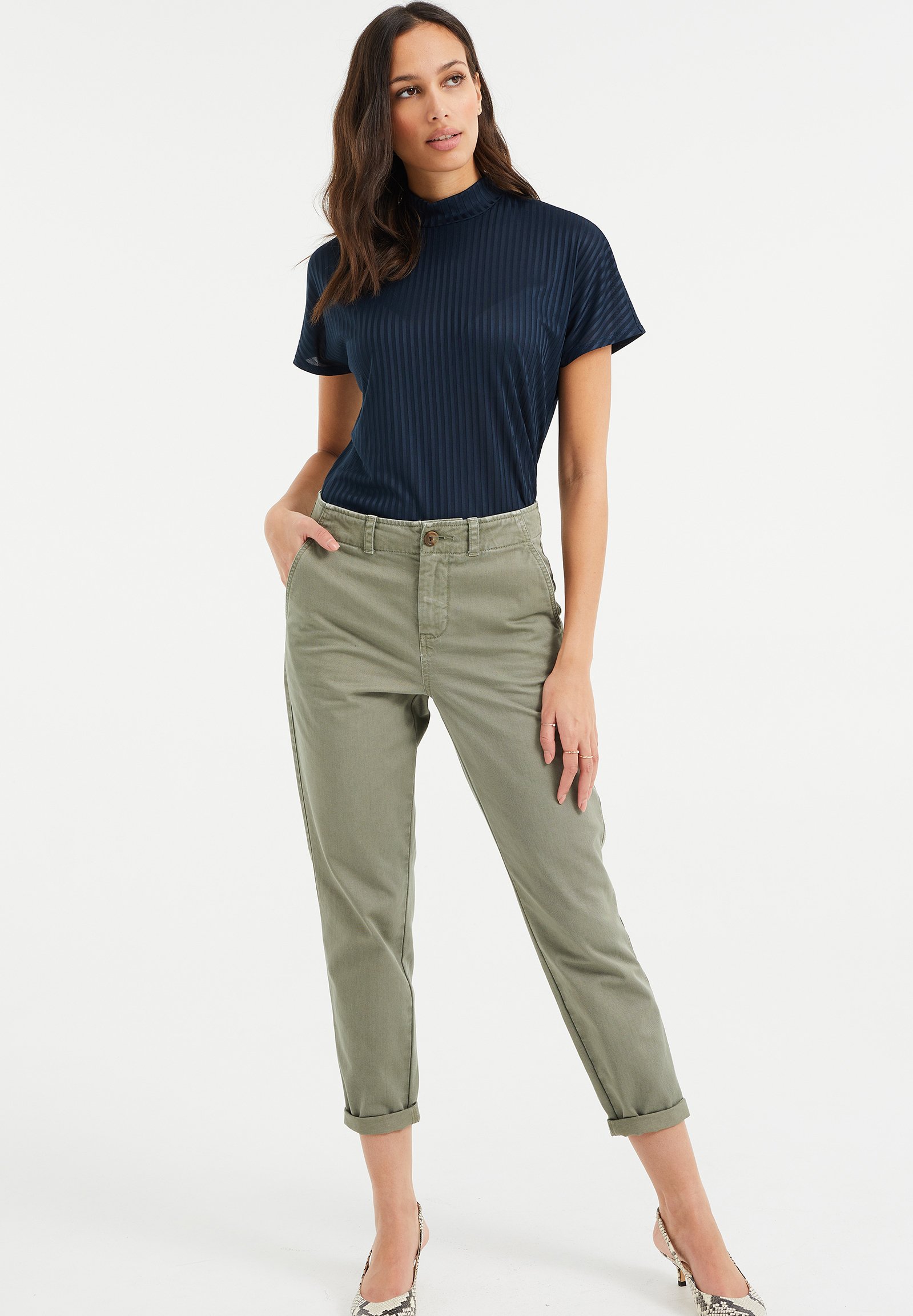 Femme Chino Femme Chino