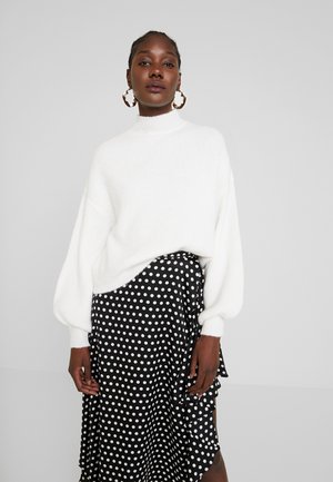 Sweter - white
