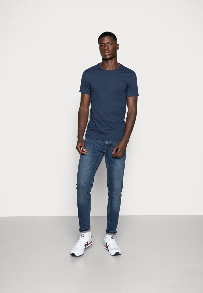 Levi's® - SLIM CREW NECK TEE - 2 PACK - Basic T-shirt - blues/white, Enlarge