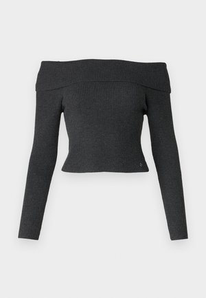 Õlgadelt avatud, ribadega kootud tumehall topp, millel on pikad varrukad ja vormistatud disain, mille alumises osas on väike logode detail.