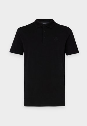 Polo nero con maniche corte, realizzato in tessuto morbido. Presenta un collo classico e una chiusura a tre bottoni, con un logo discreto sul petto.