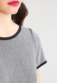 WEEKEND MaxMara Vapaa-ajan mekko - grey