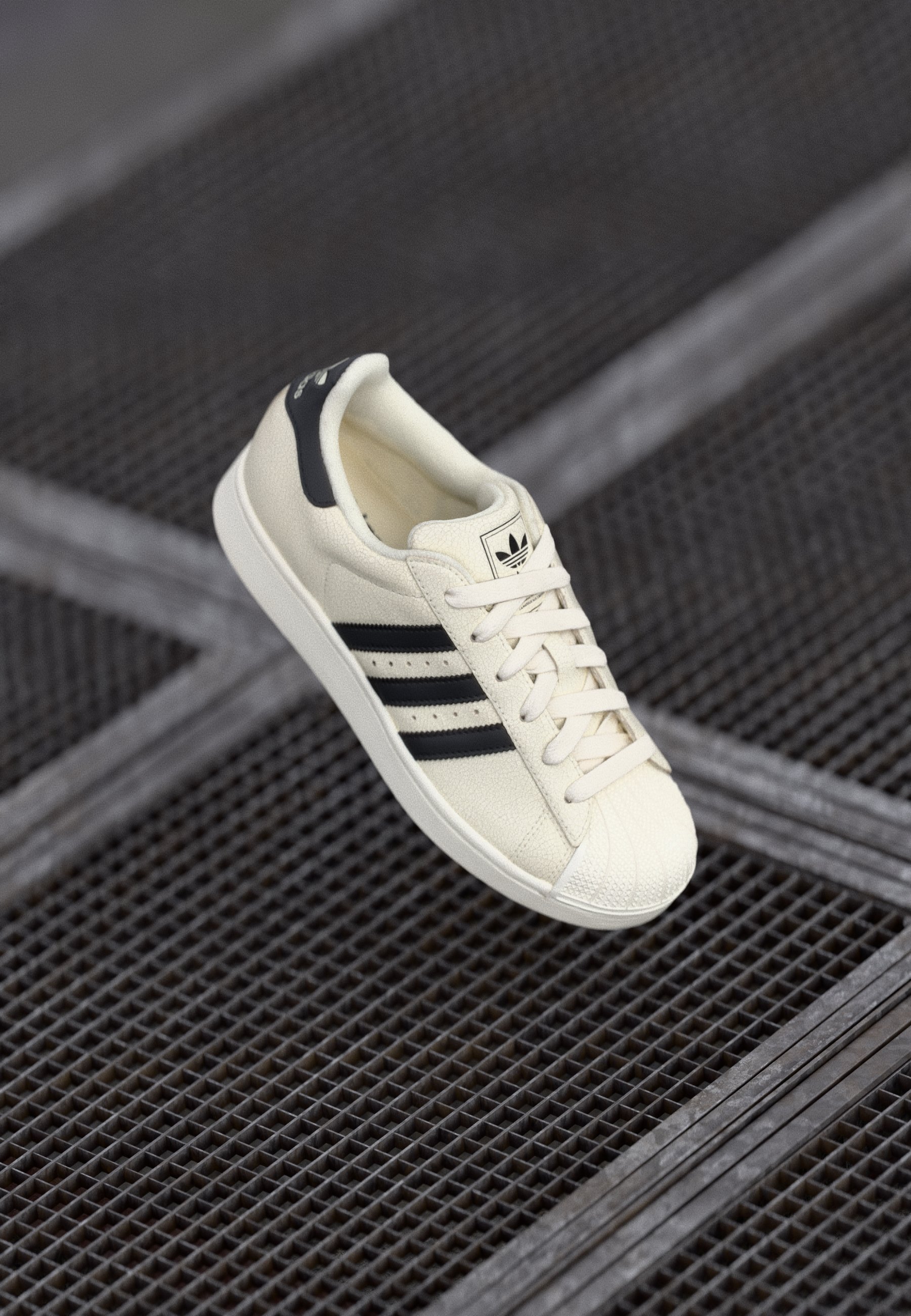 adidas Originals SUPERSTAR II - Sneaker low - off white/core black/offwhite  - Zalando