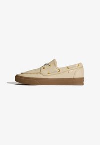 Selected, leather tan