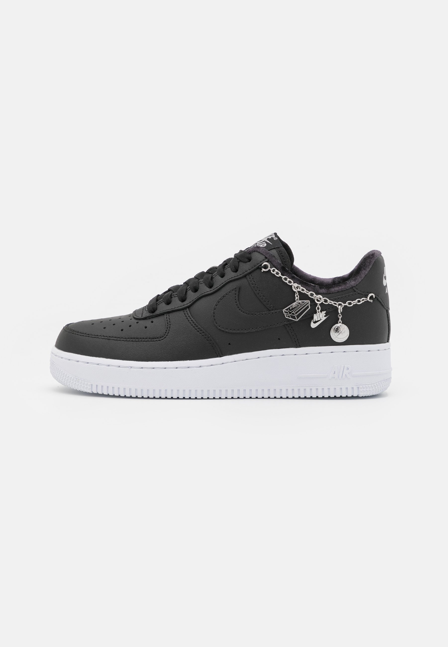 trapstar air force 1