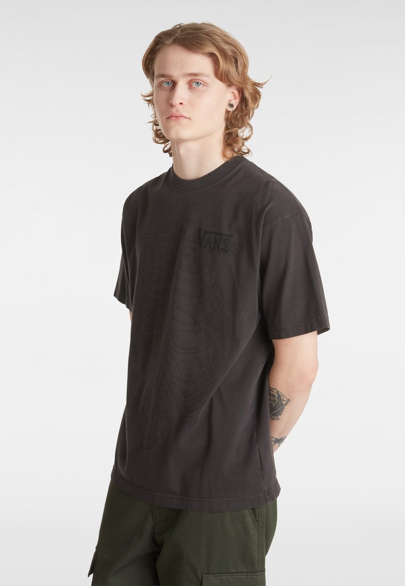 Vans MTE RIBCAGE REVERSIBLE - Triko s potiskem - black