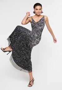 BEAUUT SEQUINS - Společenské šaty - black