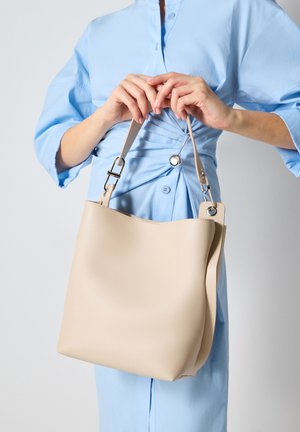 Chicca Borse Cbc7705tar – Borsa A Mano Donna In Vera Pelle, Made In Italy, 10x31x34 Cm - 5