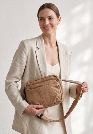 Gian Marco Venturi, GIAN MARCO VENTURI CROSSBODY BAG - Schoudertas - khaki