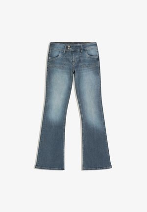 Modré džínové kalhoty se mírně rozšířenými nohavicemi, předním zapínáním na dva knoflíky a předními našitými kapsami.