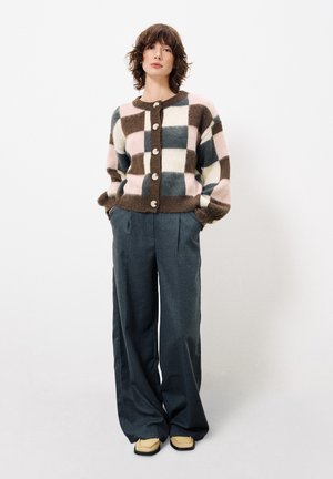 FRNCH MEGANE - Vest - chocolat