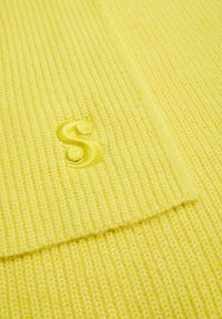 s.Oliver Écharpe - zitrone