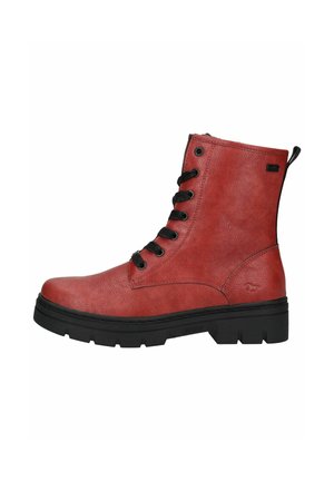 MUSTANG Stivali Donna – Modello 15M0162001, Design Moderno Con Dettagli Del Logo, Tacco Comodo