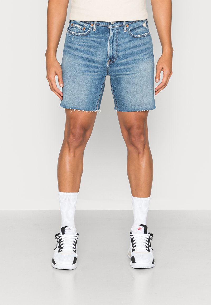 Abercrombie & Fitch VINTAGE STRETCH Jeans Shorts medium wash/blue denim Zalando.at