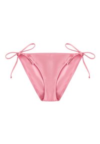 Różowy dół bikini z regulowanymi bokami na sznurek, wykonany z gładkiego, elastycznego materiału i klasycznym fasonem kostiumu kąpielowego.