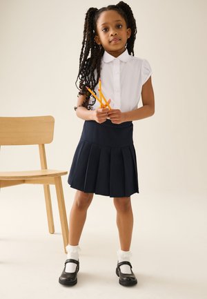 Next, REGULAR FIT - GIRLS SHORT SLEEVE  EDGE COLLAR SCHOOL SHIRTS 2 PACK . - Button-down blouse - white