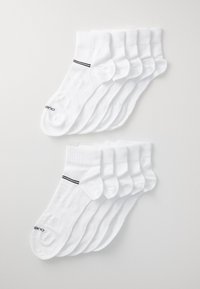 Unausgewählt, white