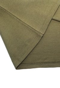 Guess T-shirts basic - grün