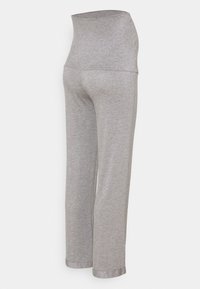 Γκρι παντελόνια από ελαστικό ύφασμα με ψηλή μέση, ίσια πόδια και ρεβέρ, διαθέτοντας λεία υφή και χωρίς ορατά μοτίβα.