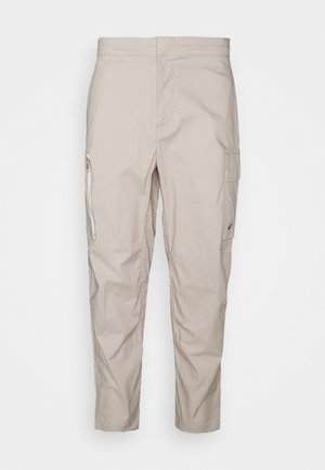 Cargo trousers - tan