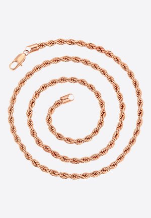 Gedrehte Roségoldkette in drei Längen, mit polierter Oberfläche und Karabinerverschluss, die ein glattes, ineinandergreifendes Design zeigt.