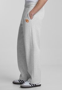 PROHIBITED Trainingsbroek - light grey