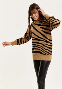Liquorish ZEBRA PATTERN HIGH NECK - Jumper - brown