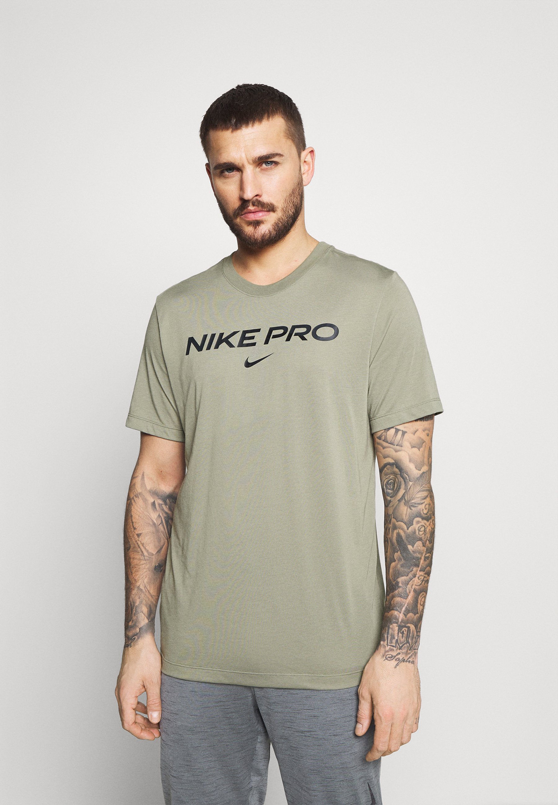 nike pro zalando