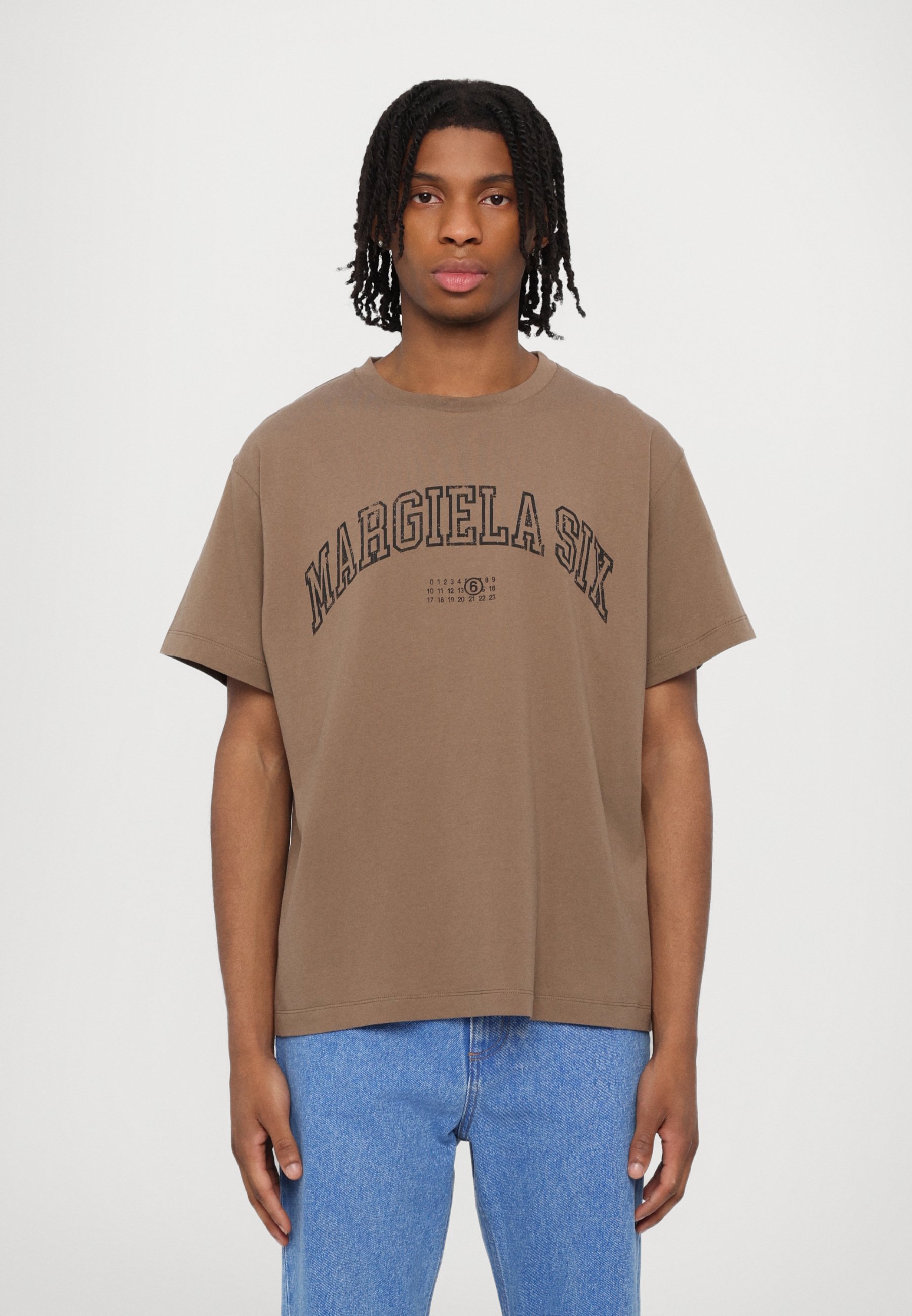 MM6 Maison Margiela グラフィックＴシャツ ブラウン コットン MM6 Maison Margielaのブラウン グラフィックTシャツがセール中