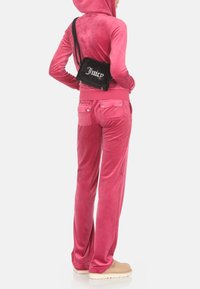 Juicy Couture KIMBERLY - Borsa a tracolla - black