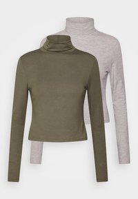 Kaks pikka varrukat ja kaelustik: üks oliivroheline ja teine helesinine. Pehme, veniv kangas, slimming design ja sile tekstuur.