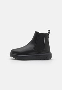 KARL LAGERFELD KAPRI LUG MID GORE BOOT - Classic ankle boots - black