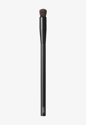 CONCEALER BRUSH - Pennelli ombretto - #11 soft matte complete concealer brush