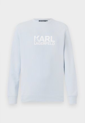 Lyseblå sweatshirt lavet af bomuldsblanding, med rund hals, lange ærmer, og et hvidt trykt logo "KARL LAGERFELD" på forsiden.