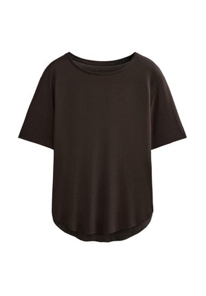Mørkebrunt kortærmet T-shirt med rund halsudskæring og let buet kant, vist på en hvid baggrund.
