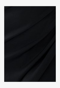 Non sélectionné, black