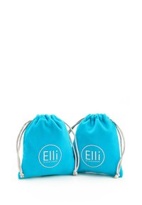 Deux sachets en tissu doux de couleur turquoise avec un cordon de serrage, présentant un logo blanc circulaire "Elli by Julie & Grace" sur l'avant de chacun.