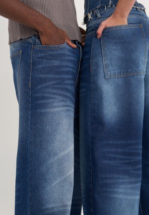 Volné džíny - dark-blue denim