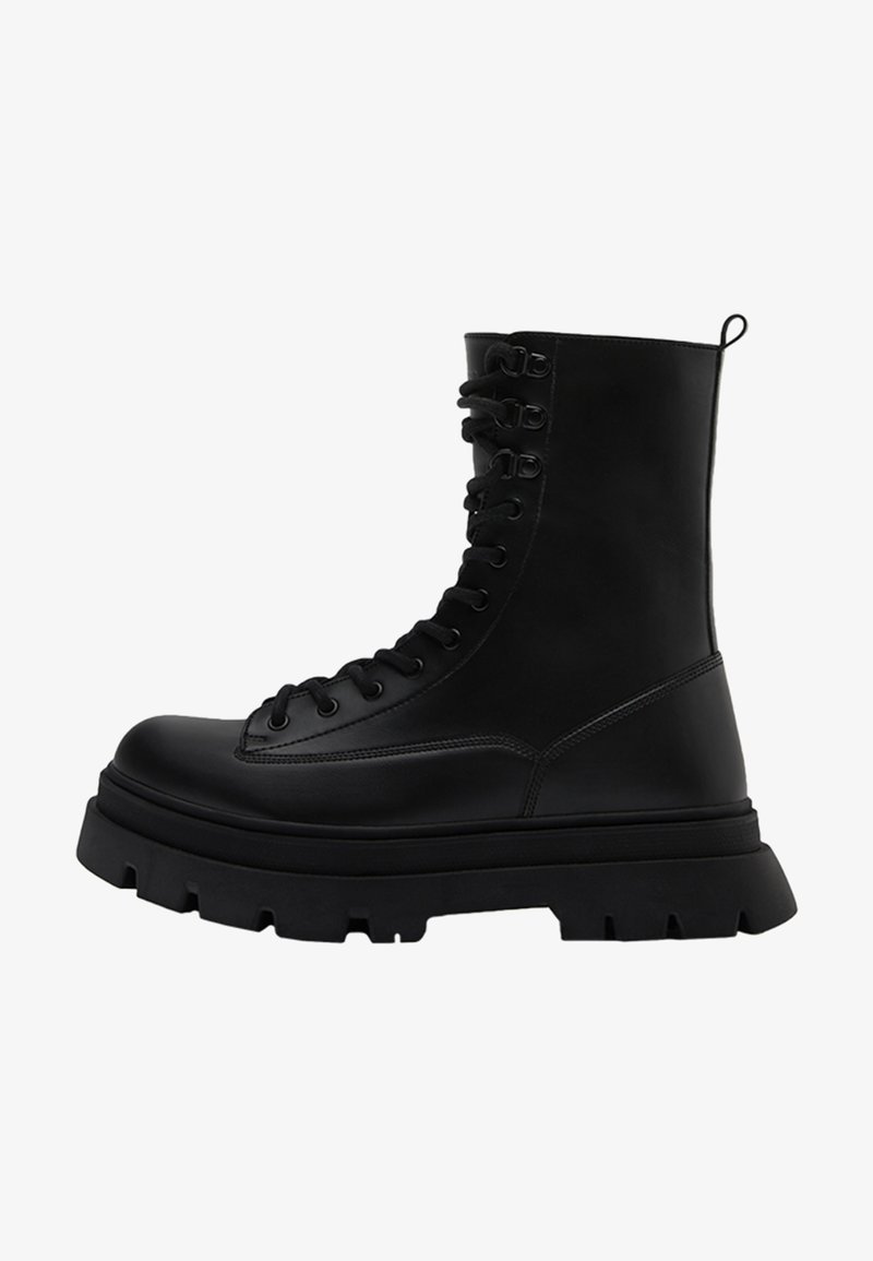 Bershka Stivaletti stringati - black